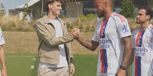 利物浦青训瑰宝登陆法甲,里昂1500万镑锁定未来中场核心