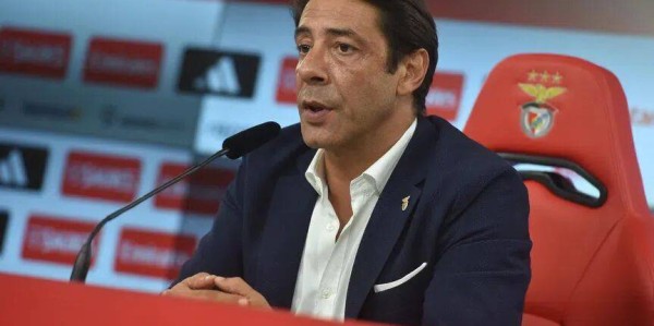 欧冠2球领先被逆转！葡超豪门宣布换帅穆里尼奥成热门人选